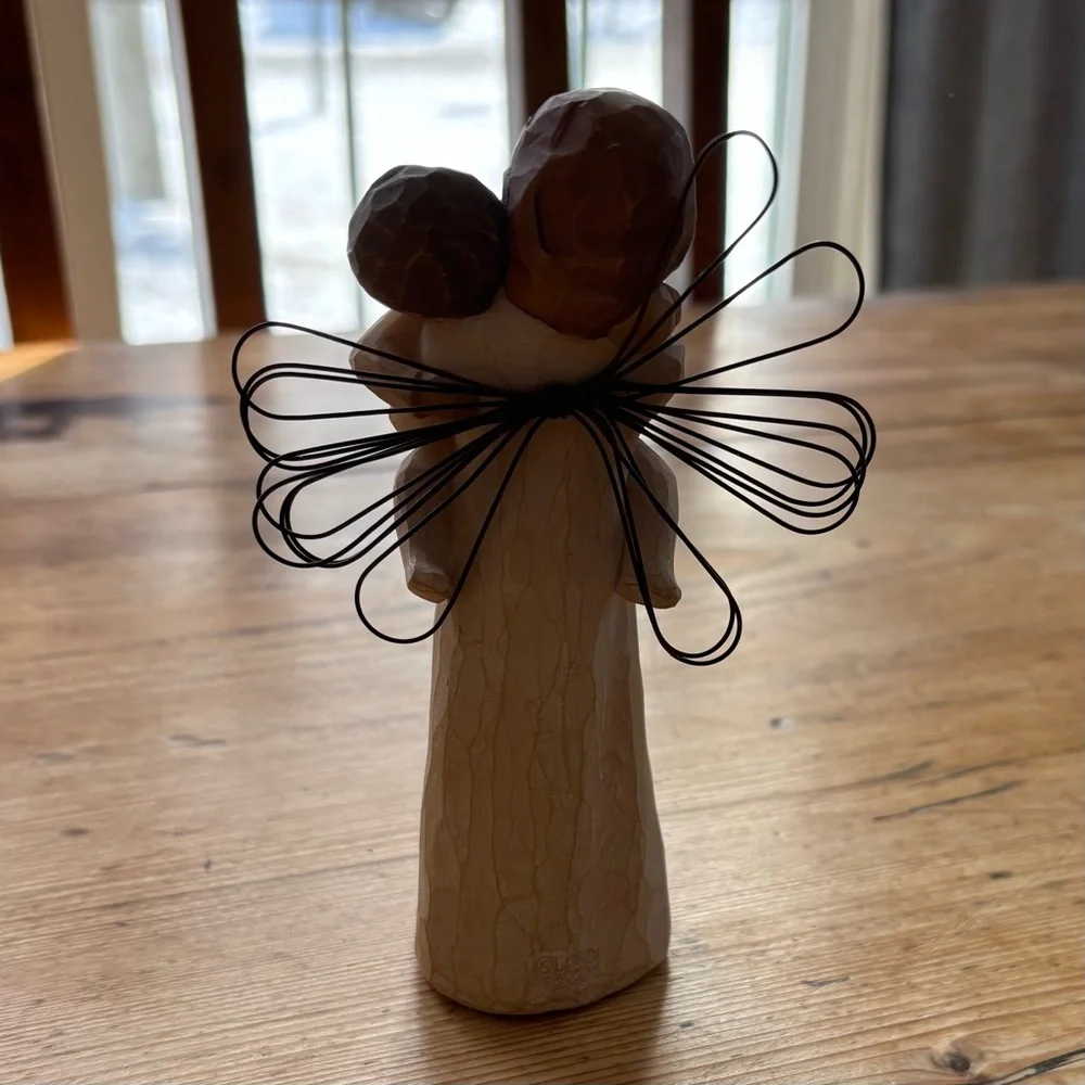 Angel Embrace Figurine - Cream and Tan